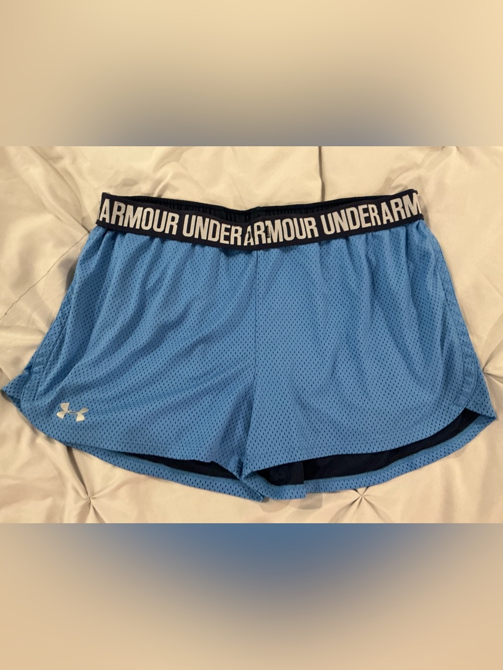 Women’s Under Armour Light Blue Mesh Athletic Shorts - Size LG